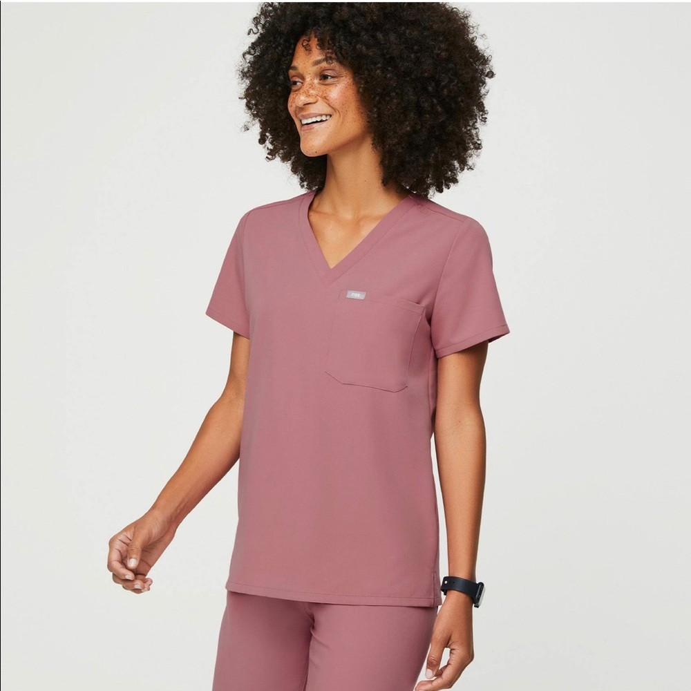 Figs Mauve set